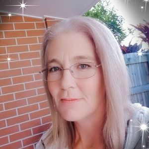 Meet your Posher, Nic